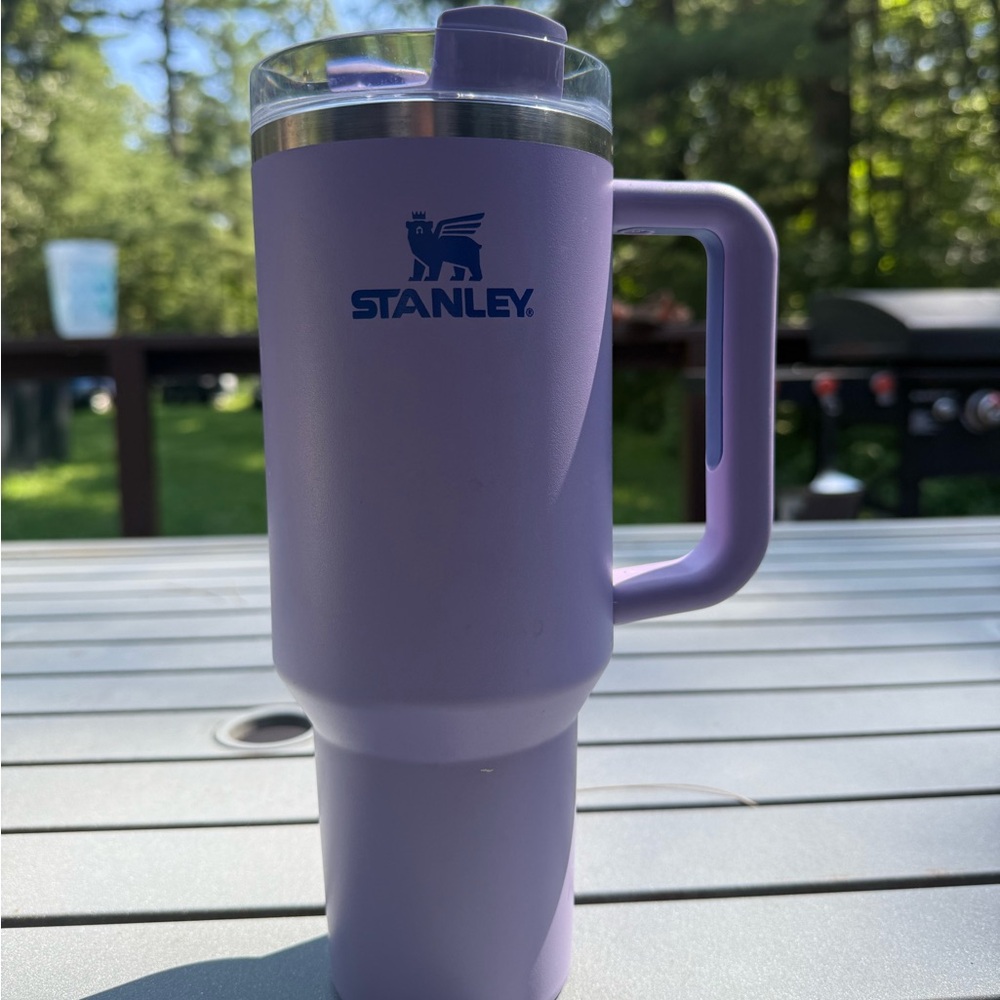 Stanley Lavender Travel Mug with Handle